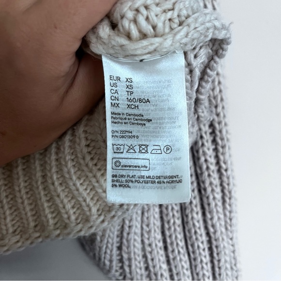 Women’s Chunky Knit Wool Blend Turtleneck Size XS - Picture 6 of 6